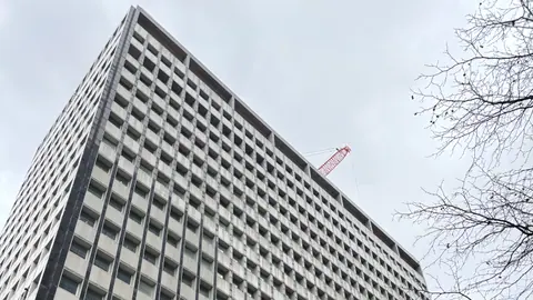 悉尼澳大利亚储备银行大楼上部外立面，2025年资料图